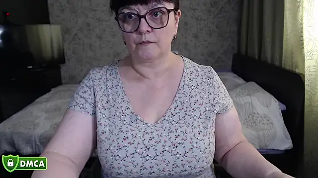 XXX chat uživo modela BrandiOhNight
