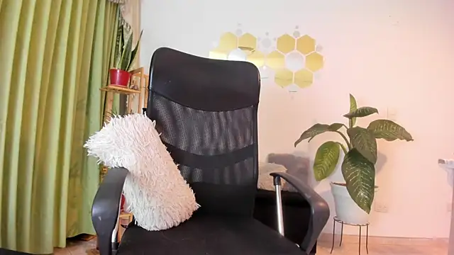 LukaCastillo Chat XXX live