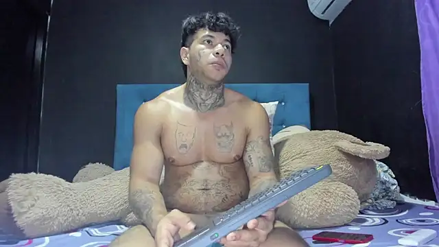 daamonxxx19_ 现场XXX聊天
