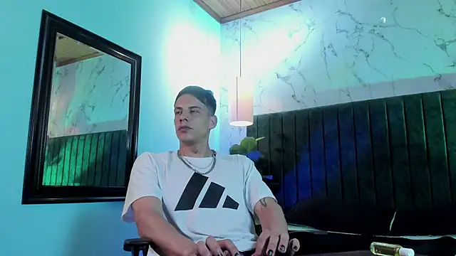 Chat +18 de Dustin_Sonne ao vivo