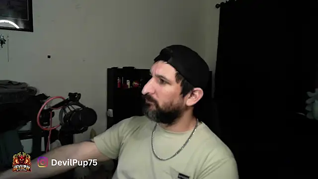 Czat XXX na żywo – DevilPup75_