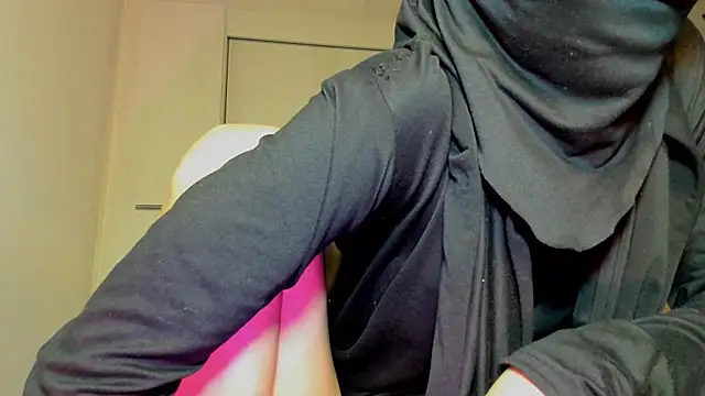 Azahara_ahmad's Live XXX Chat
