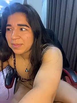 Chat XXX en directo de Minico25