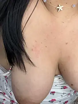 Chat XXX en directo de _Bella_7