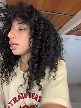 Czat XXX na żywo – Miily_0