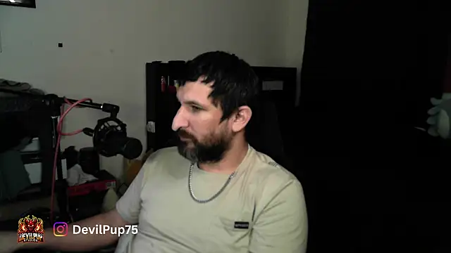 DevilPup75_ XXX чат на живо