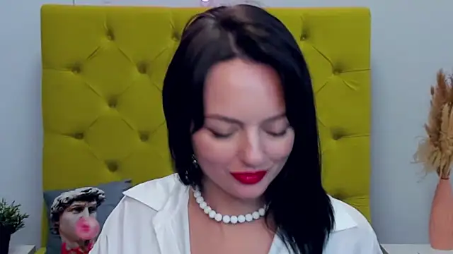 BellaRowan's Live XXX Chat