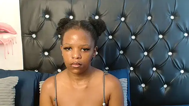 FreakyNubian Obrolan Langsung XXX