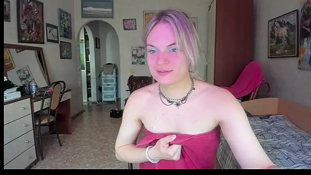 Chat +18 de milliKira006 ao vivo