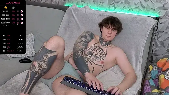 Lechery_boyn Live XXX chat
