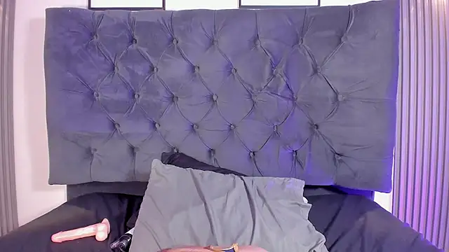 Chat XXX en directo de Alice_Jhons