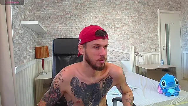 JonahShaw Live XXX Chat
