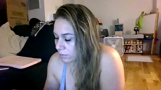 thedevinemama's Live XXX Chat