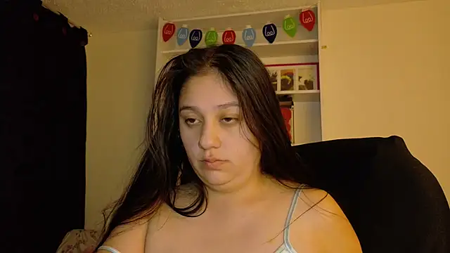 Chatroom XXX en direct de KOREN_JALAA