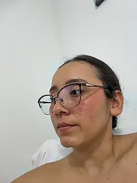 Kay_LustyWife Live XXX-chat