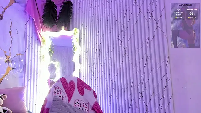 Naomy_tay1's Live XXX Chat