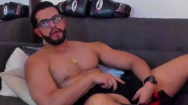 Živý XXX chat Justin_kingX7