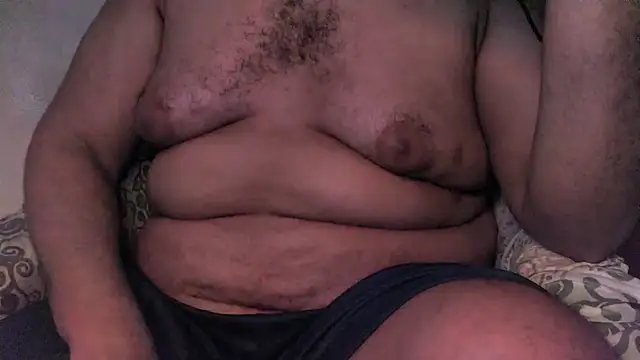 chubbygamer26n Live XXX chat