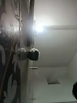 jaanupratik143 Pertunjukan Webcam