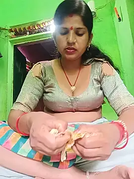 دردشة Joohi_Chawla143 الجنسية المباشرة