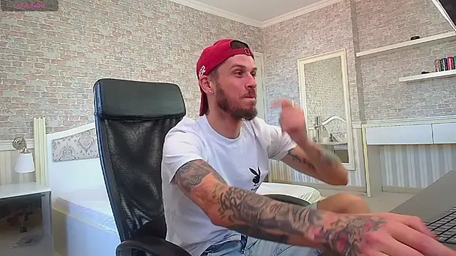 JonahShaw live XXX chat