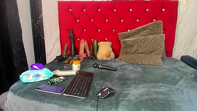 Kazsandraa Chat XXX in diretta