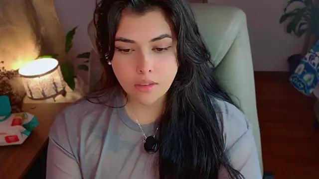 دردشة Nannicutee الجنسية المباشرة