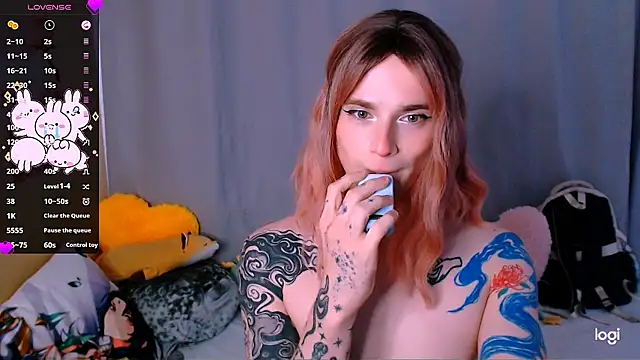 צ'אט XXX בשידור חי של Alice_Hells