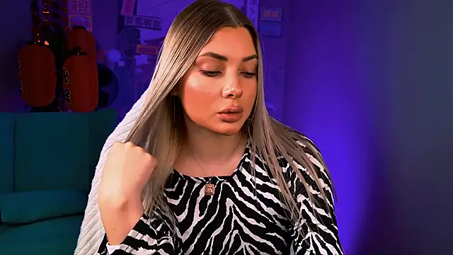 Živý XXX chat HyileyClark