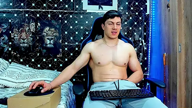 javiersexymann Chat XXX in diretta