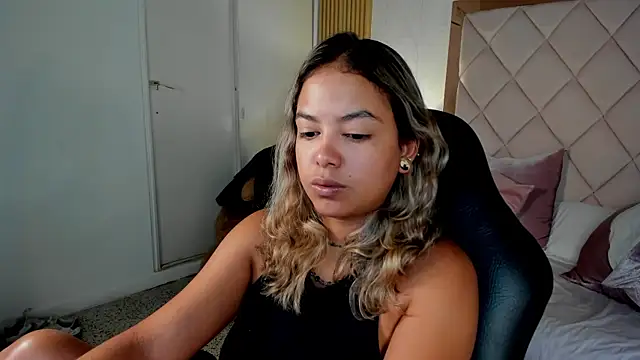 dulce_lyraa1 Chat XXX in diretta