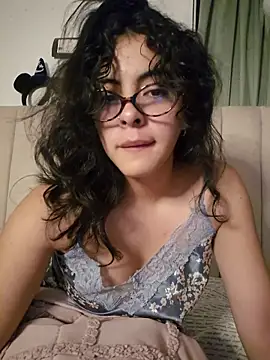 Chatroom XXX en direct de Lunecita