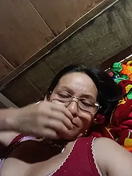 צ'אט XXX בשידור חי של Sexy_cum123