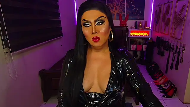 xCumOnOverMex's Live XXX Chat
