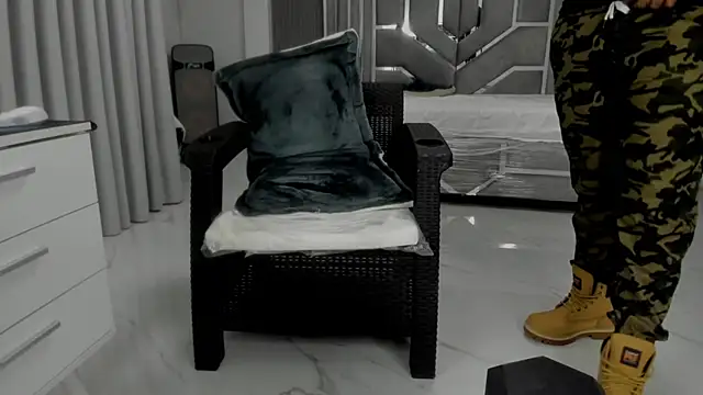Chat XXX Live master_leather