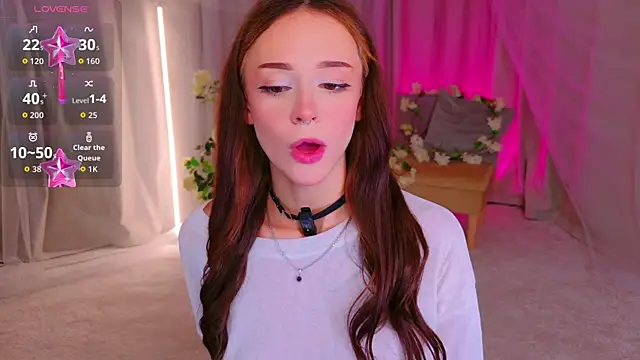 Adetta XXX чат на живо