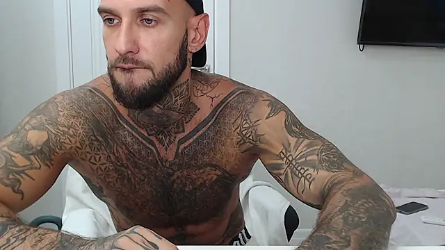 צ'אט XXX בשידור חי של maxi_foxxx