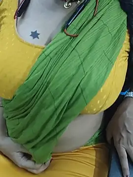 Онлайн чат XXX Tamil_Vennila_