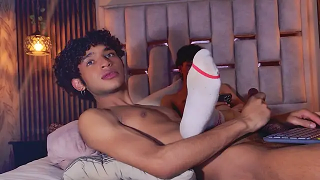 Aaron_Wiinter লাইভ XXX চ্যাট