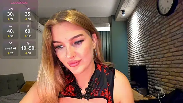fifteenpoem's Live XXX Chat