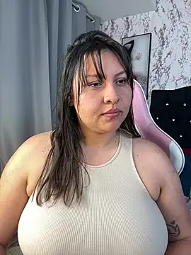 Živý XXX chat Larissa_Antonella