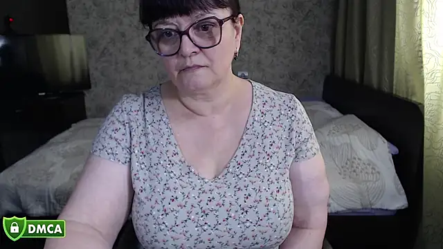 Chatroom XXX en direct de BrandiOhNight