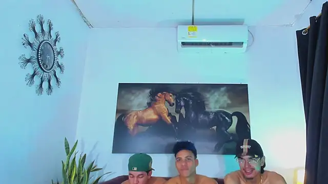 Czat XXX na żywo – BOYS_IN_THE_EMPIRE
