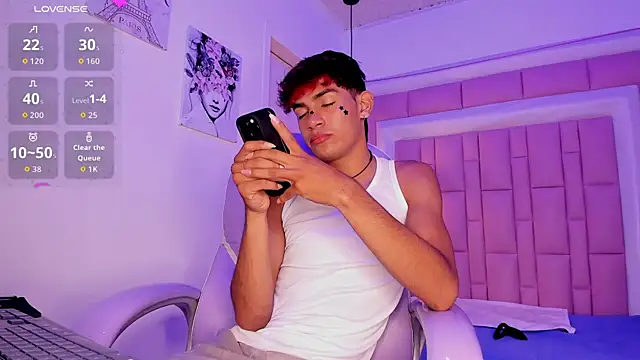 Chat +18 de cherub_ ao vivo
