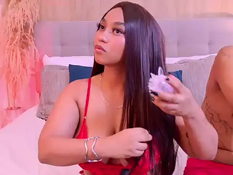 RoseAndDominic's Live XXX Chat