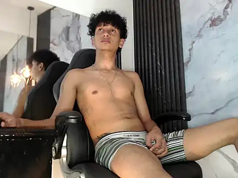 Chat +18 de BlakeSttone ao vivo