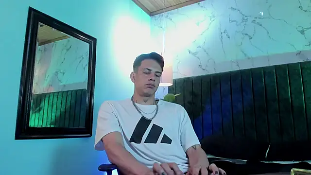 دردشة Dustin_Sonne الجنسية المباشرة
