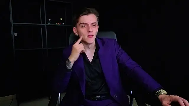 FelixStarkk 라이브 XXX 채팅