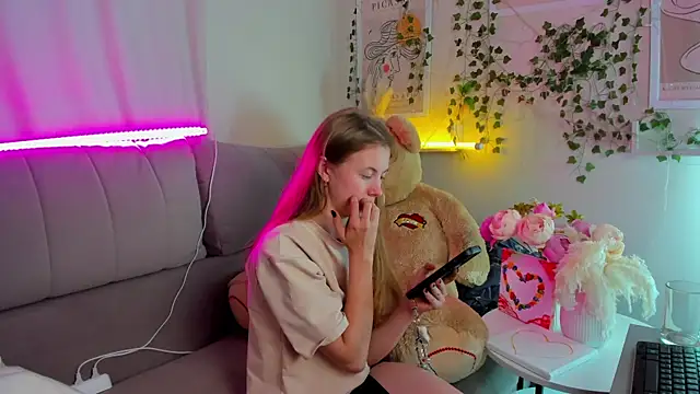 Eda_Vixen 现场XXX聊天