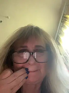 Irina2909@xh – Naživo XXX chat